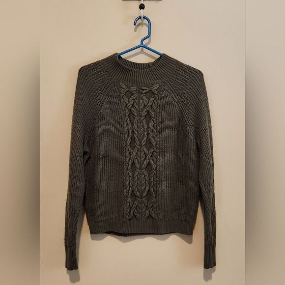 Leith Sweaters - Sweaters 2 for $15!! Leith Olive Green Turtleneck Sweater Size M